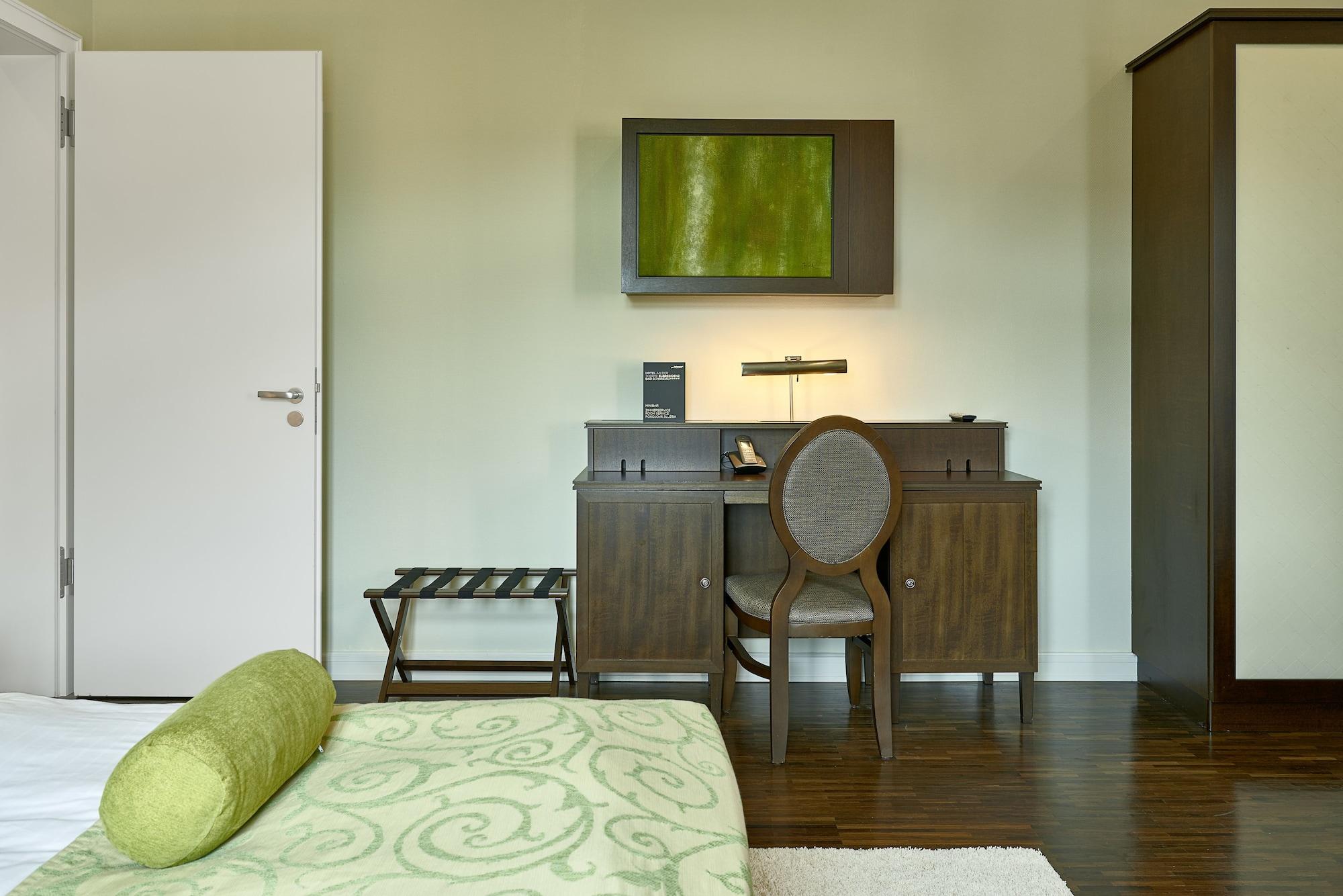 โรงแรมเอลบ์เรสซิเดนซ์ อัน แดร์ เทอร์เมอ บัด ชันเดา บาดชานเดา ภายนอก รูปภาพ A room at the hotel